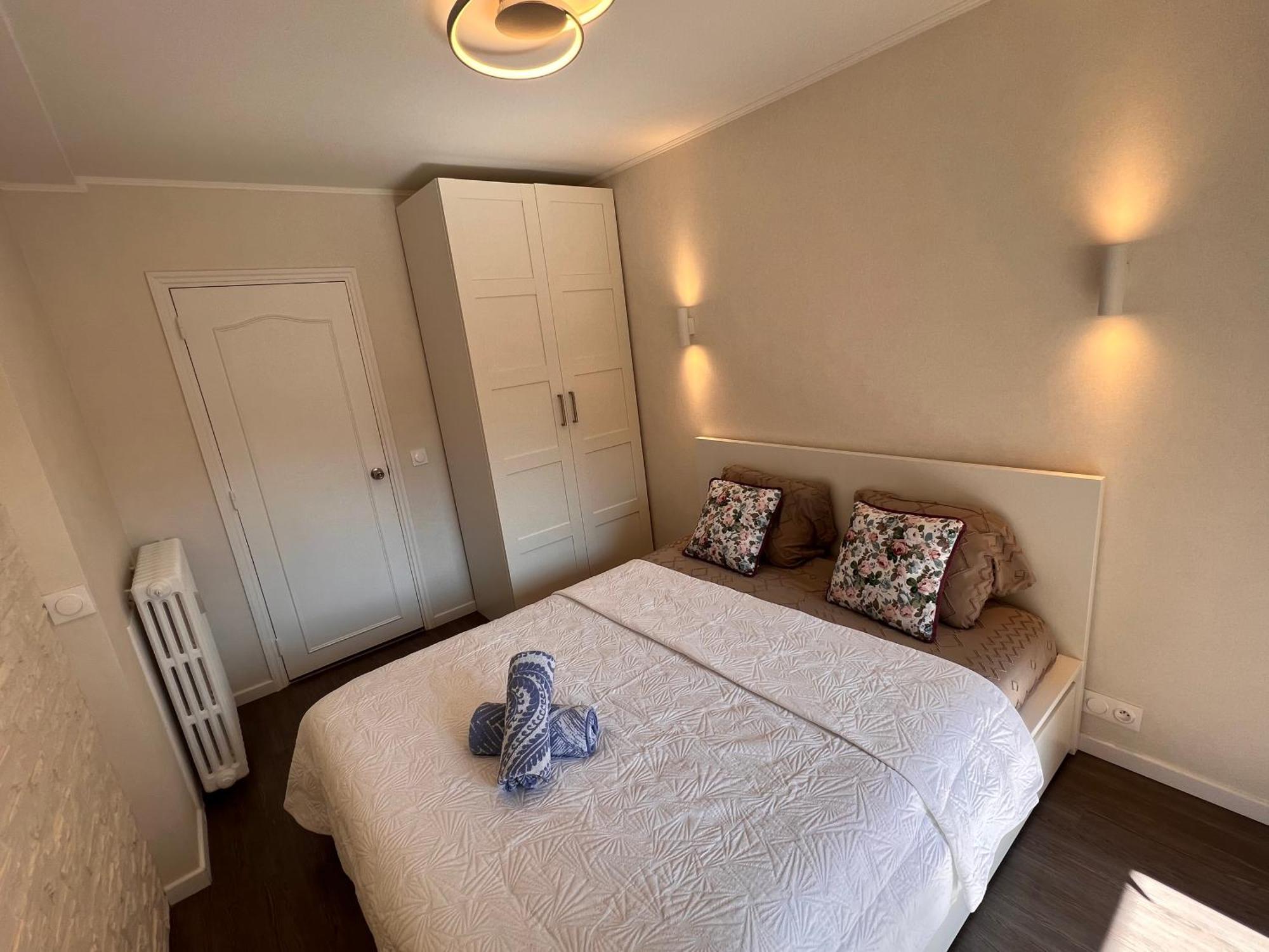 Les Arenes - Centre, 2 Pieces Recemment Renove De 45 M2 Avec Sa Terrasse De 10 M2 Apartment *
